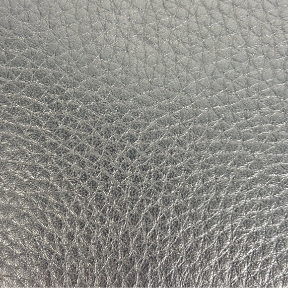 G.I.L.I. Clutch Bag - Picture 7 of 8